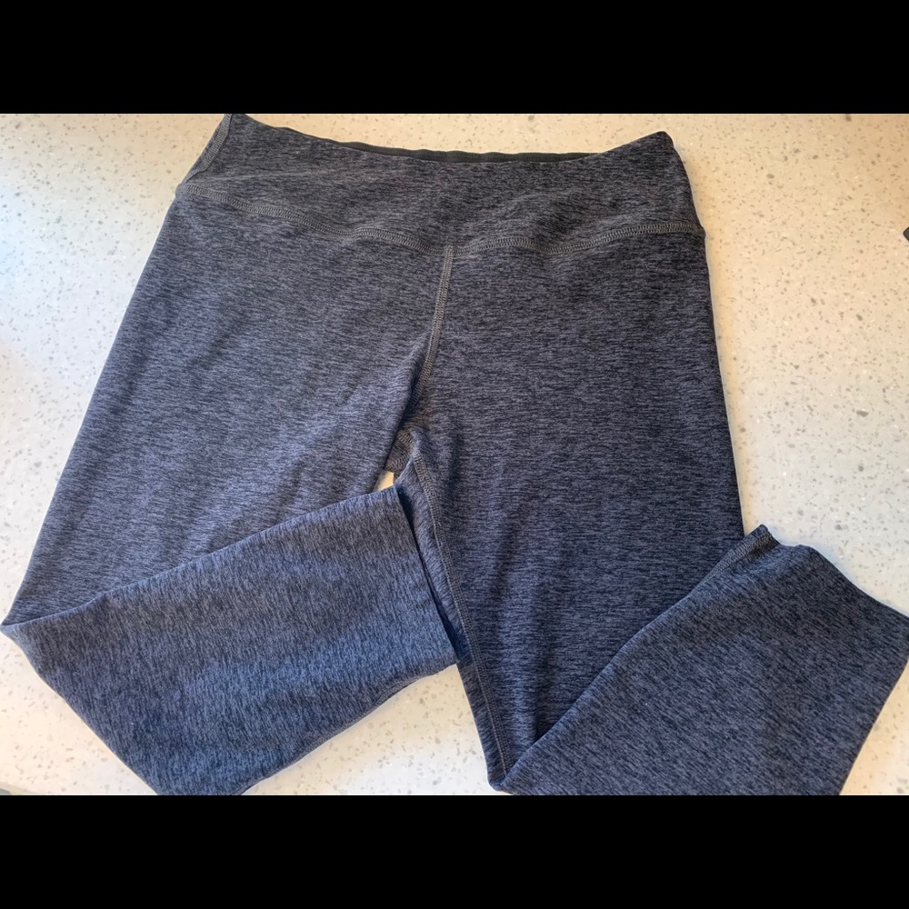 Beyond yoga dark gray space dye leggings